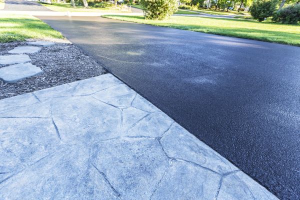 Residential Driveway Sealing in Glen Allen