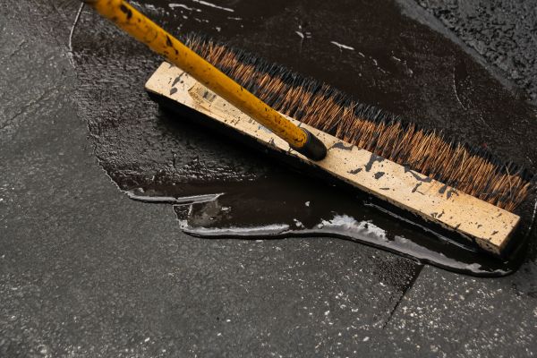 Commercial Asphalt Sealing in Glen Allen
