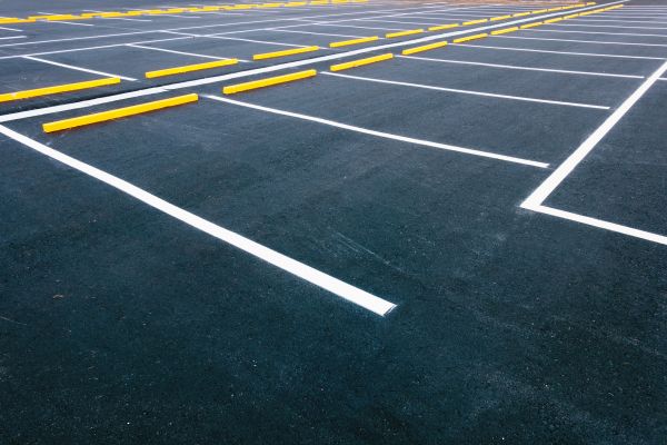 Asphalt Parking Lot Sealing in Glen Allen