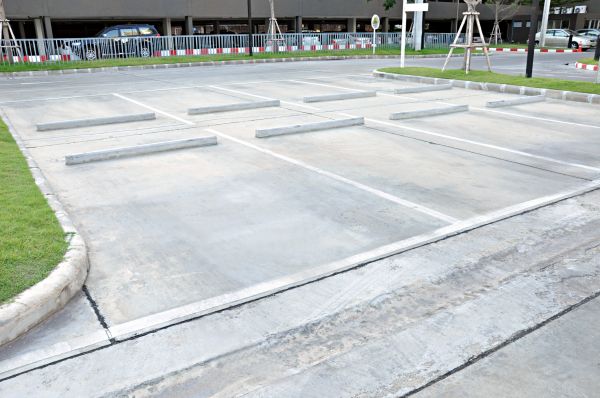 Parking Lot Resurfacing in Glen Allen